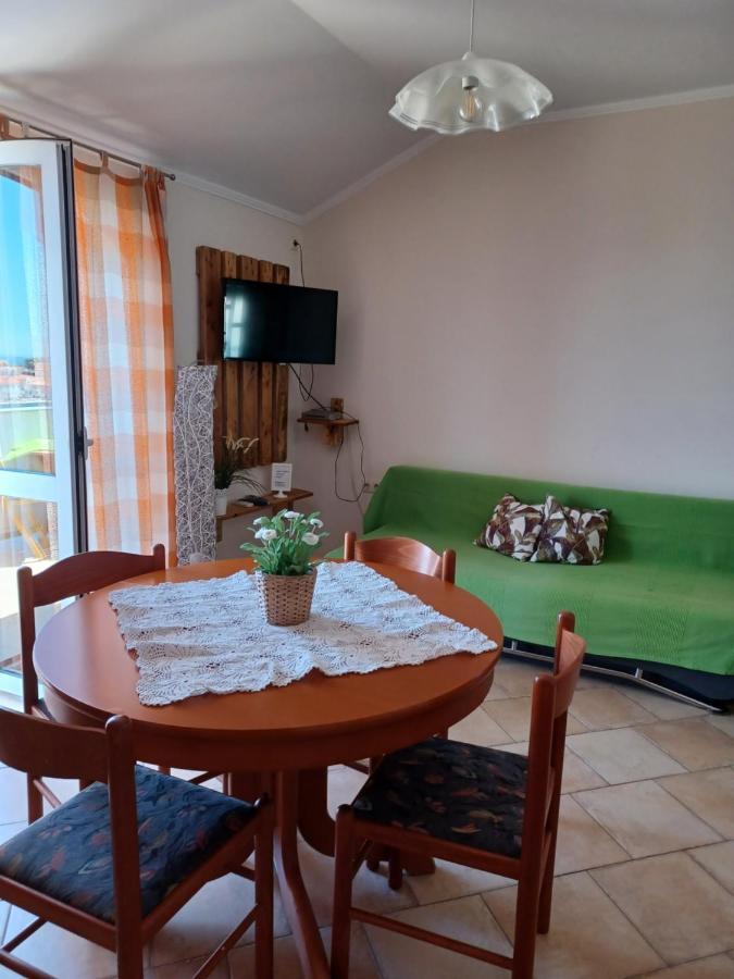 Apartments Ivic راب المظهر الخارجي الصورة