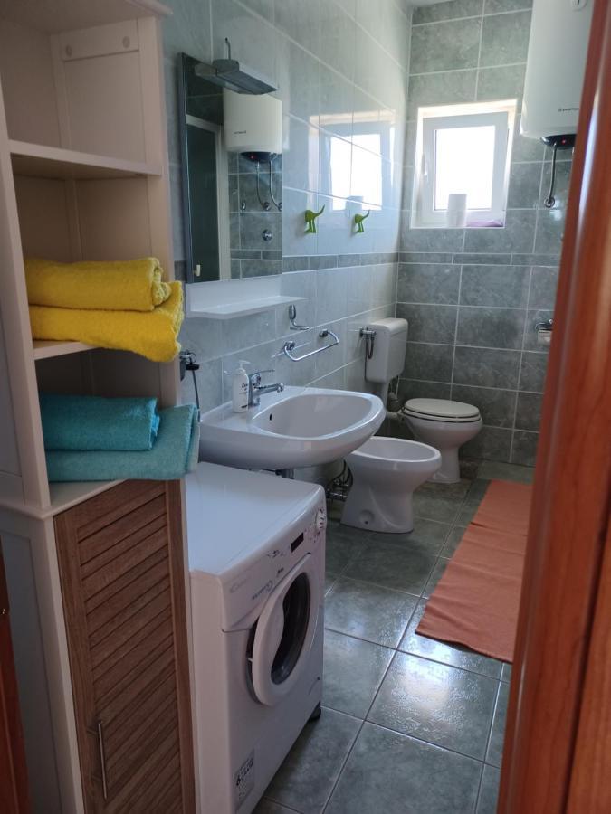 Apartments Ivic راب المظهر الخارجي الصورة