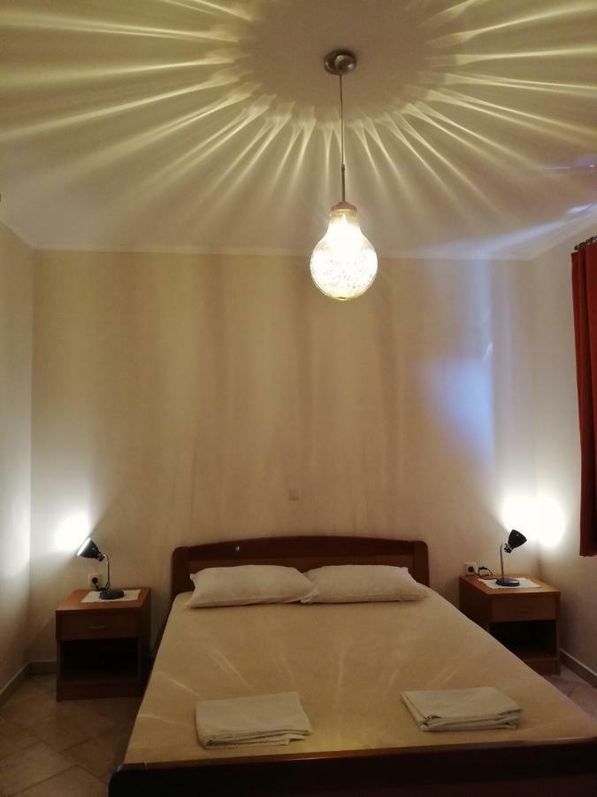 Apartments Ivic راب المظهر الخارجي الصورة